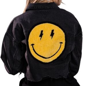 Trio Urban Cropped Denim Jacket - Black Smiley